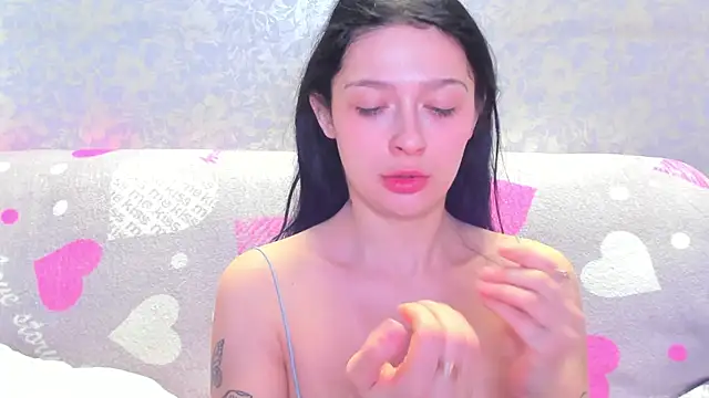 Snapshot of Vanessa_Florence chatting on 01/08/26, 01:19 Vanessa Florence online show from 01/08/26, 01:19