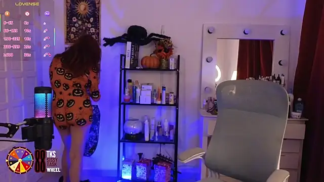 LilyVelvett online show from 09/19/25, 03:30