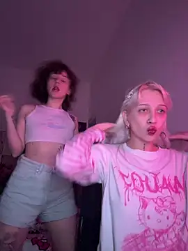 Dooubletroublee online show from 05/12/26, 01:58