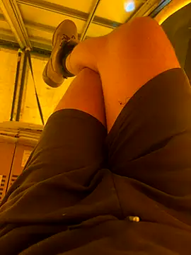 Snapshot of cussy007 chatting on 09/26/25, 12:31 cussy007 online show from 09/26/25, 12:31