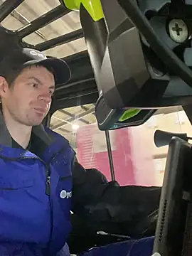 Ricoleckt online show from 01/08/25, 03:17