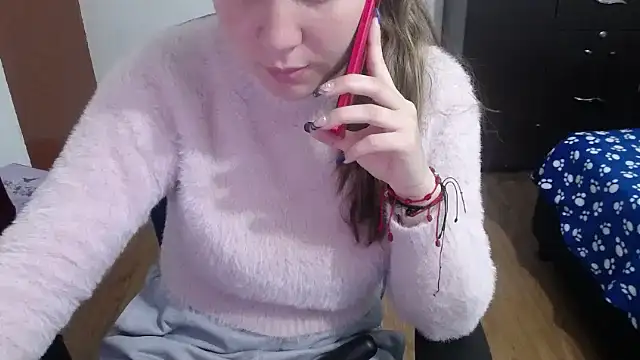 Luna girlhot  online show from 02/21/25, 01:33