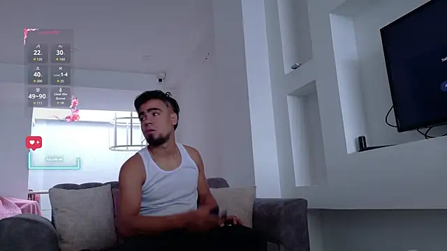 PittAndLunaa online show from 07/19/26, 12:09