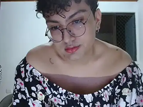 XCXSUMMERXCX online show from 03/09/25, 04:16
