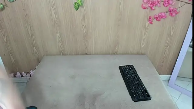 jenelotizz06 online show from 07/10/26, 03:33