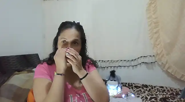 ximenajimenez online show from 12/10/24, 10:58