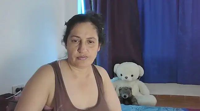ximenajimenez online show from 01/06/25, 09:22