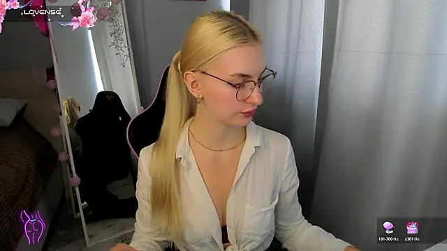 Kimmy powell online show from 06/30/26, 04:02