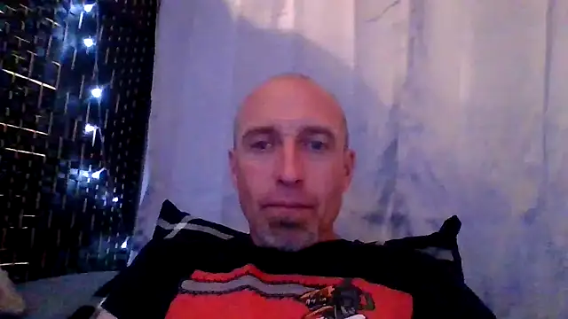 El Gizmo online show from 05/09/26, 04:39