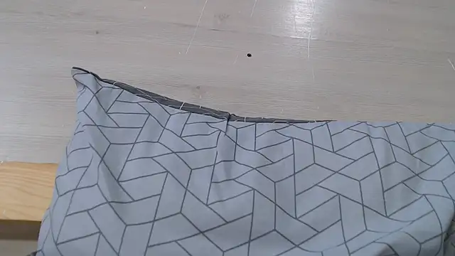 Snapshot of CRISTIINA37 chatting on 10/22/25, 01:00 CRISTIINA37 online show from 10/22/25, 01:00