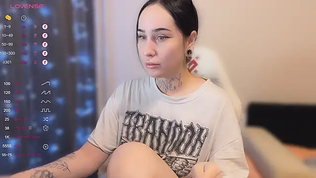 Snapshot of AnastasiaSun chatting on 10/22/25, 08:19 AnastasiaSun online show from 10/22/25, 08:19