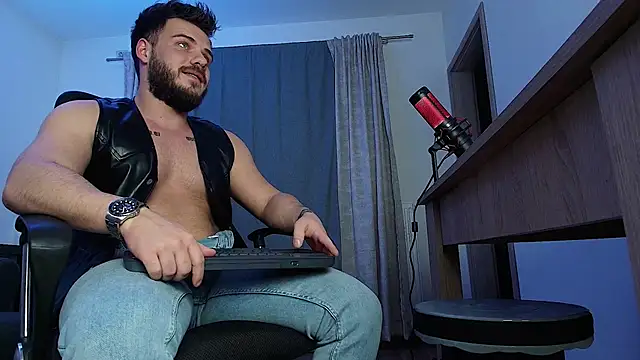 juliusmasters online show from 12/09/24, 12:34