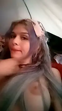 Snapshot of KeylacabreraC chatting on 02/28/25, 06:09 KeylacabreraC online show from 02/28/25, 06:09