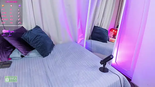 Snapshot of charloottee_1 chatting on 02/06/25, 07:24 charloottee 1 online show from 02/06/25, 07:24