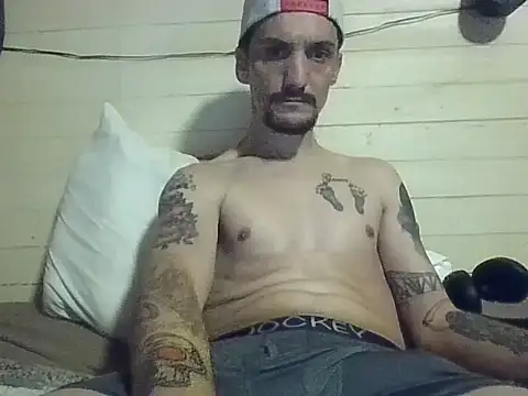 Snapshot of jabo870 chatting on 10/26/25, 01:22 jabo870 online show from 10/26/25, 01:22