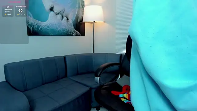 Snapshot of Angel_Dust18 chatting on 09/14/25, 02:05 Angel Dust18 online show from 09/14/25, 02:05