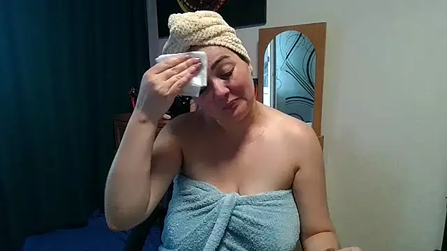 JuliaMorganss online show from 07/04/26, 06:30