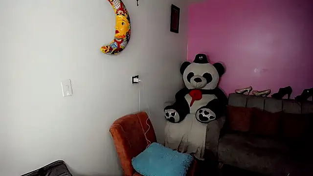 SweetKim21 online show from 02/13/25, 03:18
