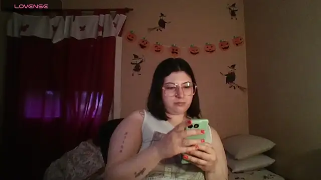 Snapshot of imsohornydacom chatting on 11/05/25, 10:10 imsohornydacom online show from 11/05/25, 10:10