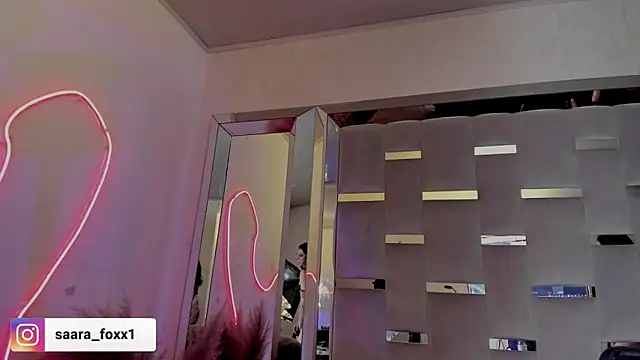 Sara Foxx1 online show from 05/21/26, 07:32