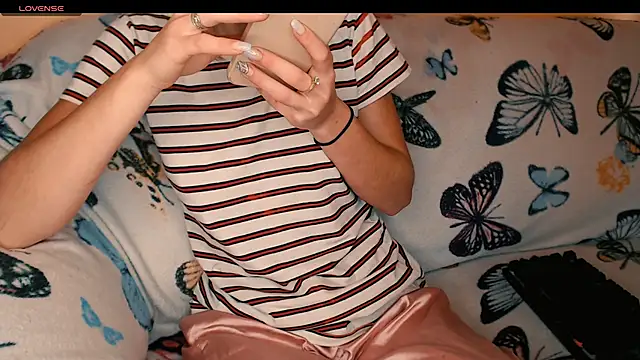 Snapshot of Perversdemlni chatting on 11/16/25, 11:38 Perversdemlni online show from 11/16/25, 11:38