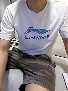 Snapshot of ori6 chatting on 03/09/25, 02:10 ori6 online show from 03/09/25, 02:10