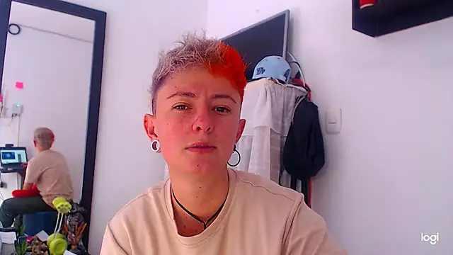 tomboyblue online show from 12/11/24, 08:18