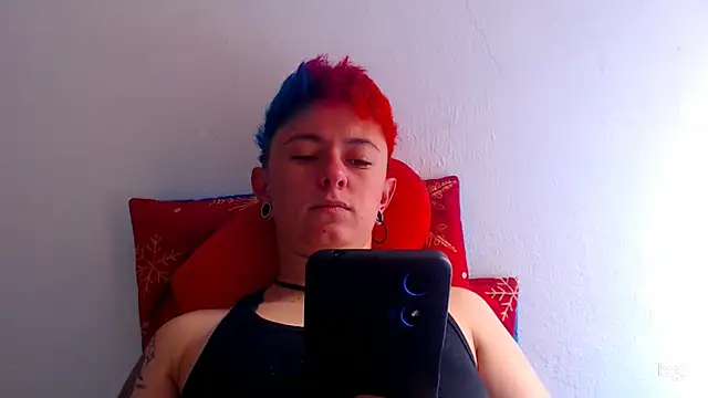 tomboyblue online show from 12/13/24, 04:16