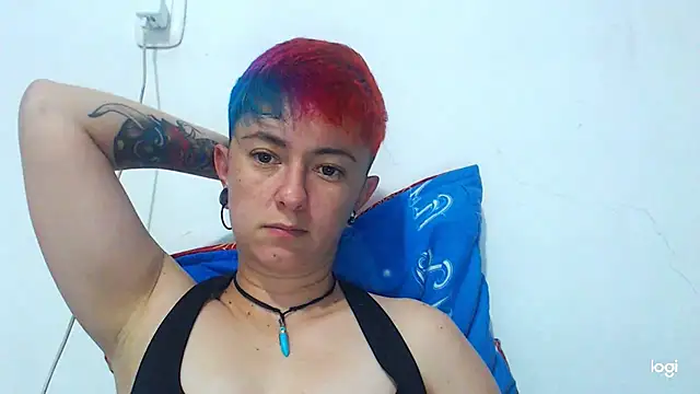 tomboyblue online show from 12/18/24, 03:26