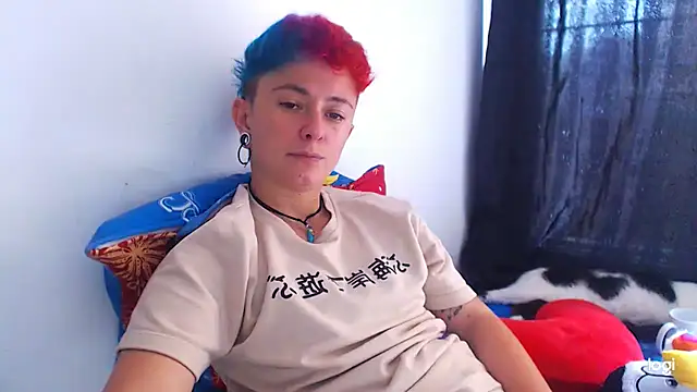 tomboyblue online show from 12/18/24, 07:19