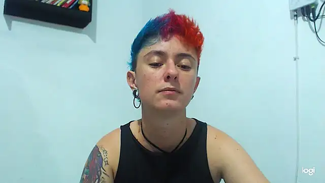 tomboyblue online show from 12/21/24, 02:19