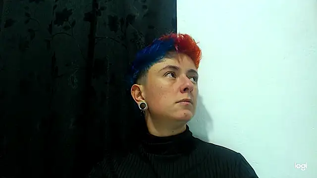 tomboyblue online show from 12/28/24, 03:48