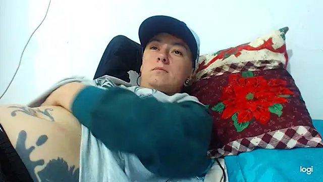 tomboyblue online show from 01/03/25, 02:43