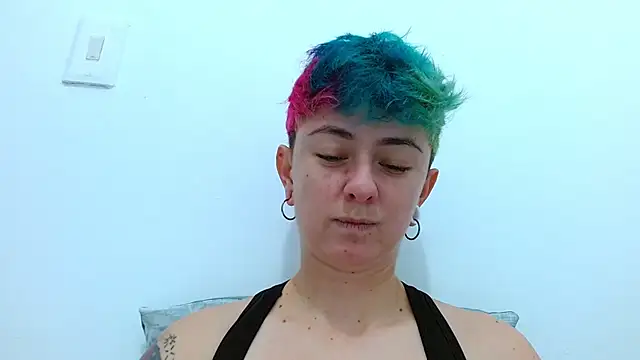 tomboyblue online show from 11/12/25, 02:34