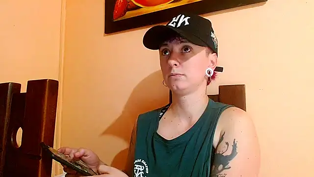 tomboyblue online show from 06/18/26, 10:47