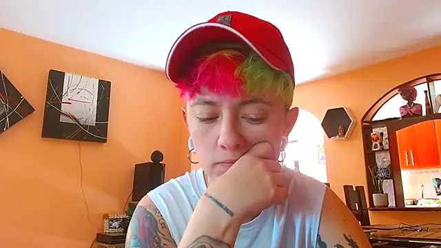 tomboyblue online show from 07/13/26, 08:44