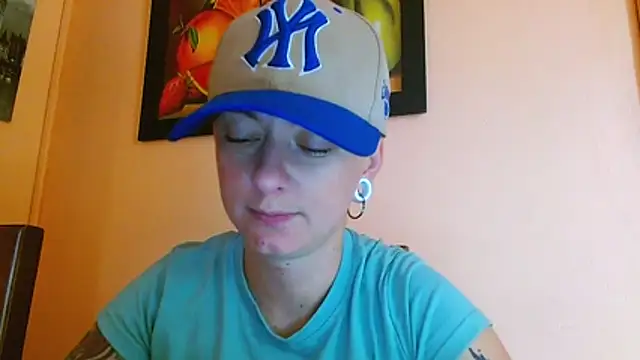 tomboyblue online show from 07/22/26, 06:11