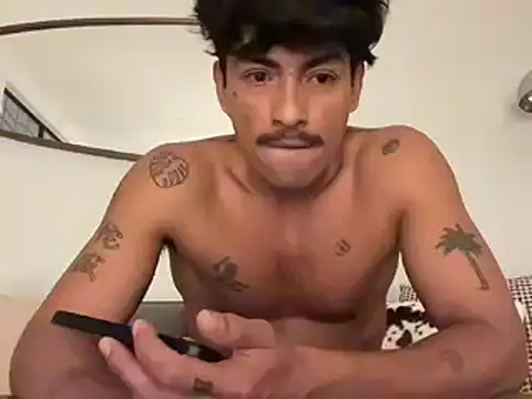 bernal666 online show from 12/22/25, 02:52