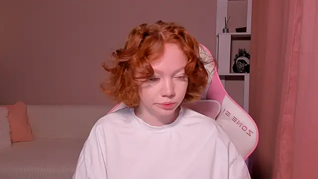 foxyMistrees online show from 01/10/25, 12:49