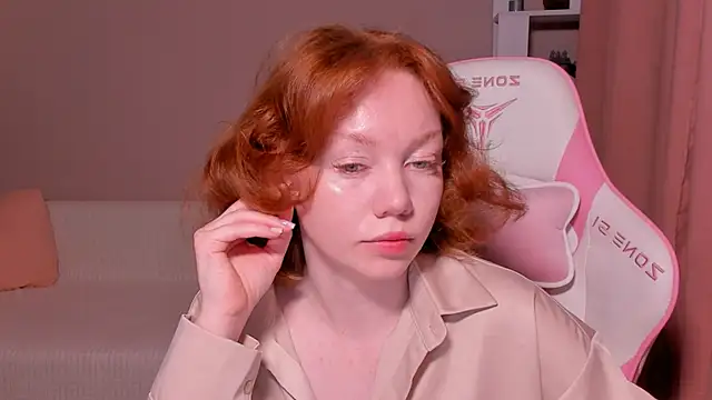 foxyMistrees online show from 01/26/25, 12:05