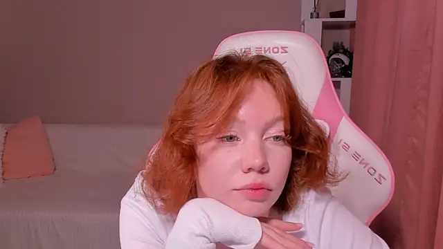 foxyMistrees online show from 01/28/25, 02:53