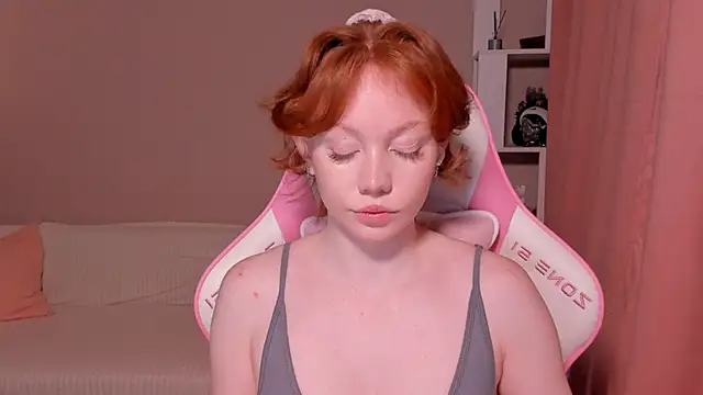 foxyMistrees online show from 02/02/25, 12:09