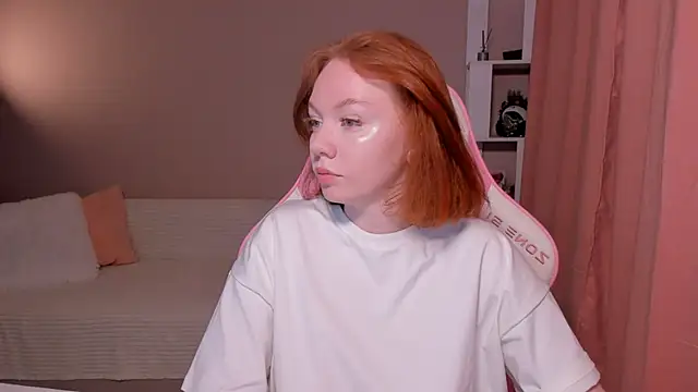 foxyMistrees online show from 02/17/25, 11:53