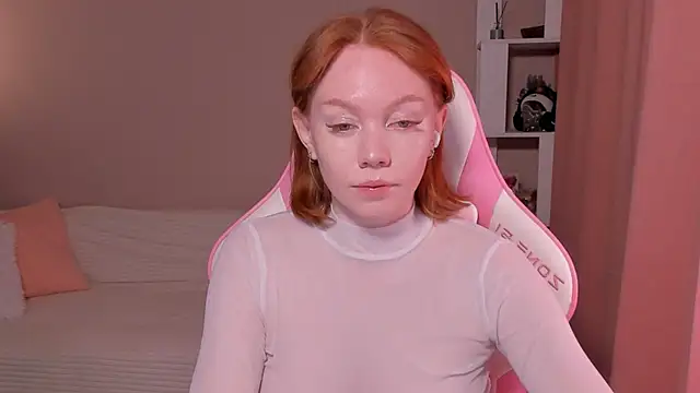 foxyMistrees online show from 02/21/25, 12:38