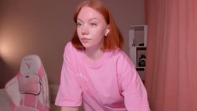 foxyMistrees online show from 02/23/25, 12:08