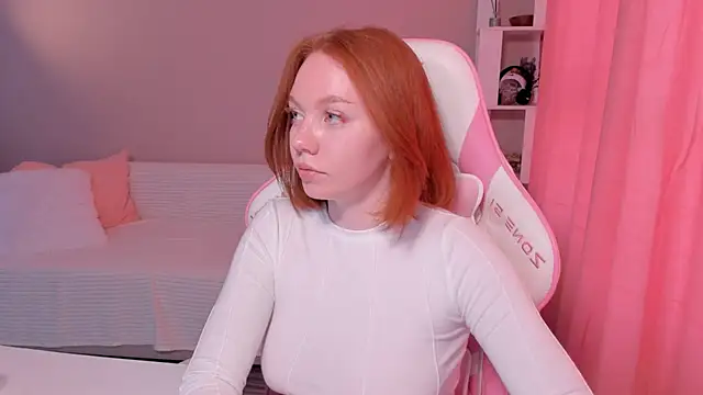 foxyMistrees online show from 03/03/25, 06:37