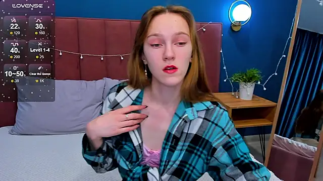 VanillaKelly online show from 01/20/25, 01:18