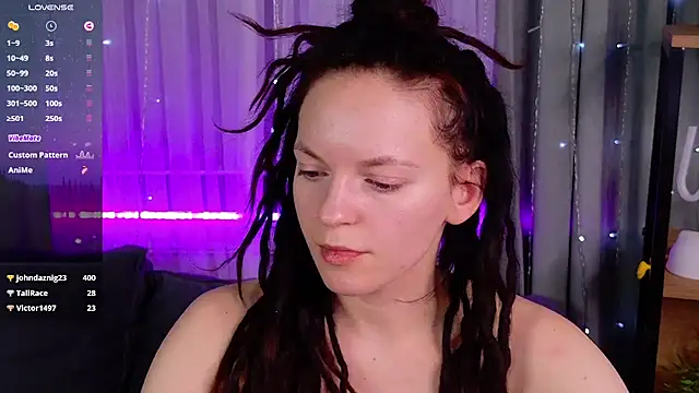 Snapshot of CoreyJane chatting on 01/09/25, 07:42 CoreyJane online show from 01/09/25, 07:42