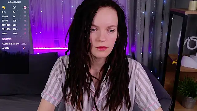 Snapshot of CoreyJane chatting on 01/23/25, 04:30 CoreyJane online show from 01/23/25, 04:30