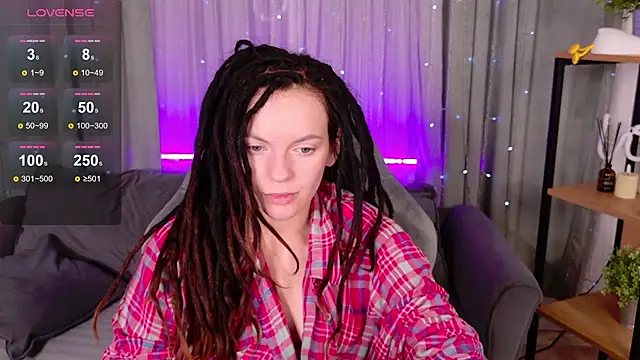 CoreyJane online show from 12/02/25, 04:40